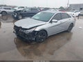 Photo 2 of 18 — 2022 Hyundai Elantra