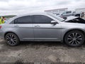 Photo 13 of 16 — 2014 Chrysler 200