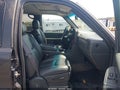 Photo 5 of 16 — 2003 Chevrolet Avalanche