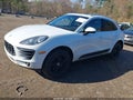 Photo 2 of 16 — 2016 Porsche Macan