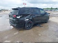 Photo 4 of 17 — 2023 Chevrolet Traverse