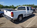 Photo 4 of 22 — 2002 Chevrolet Silverado 1500