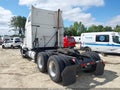 Photo 21 of 24 — 2016 Volvo VN