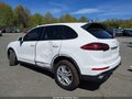 Photo 3 of 17 — 2016 Porsche Cayenne