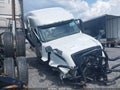 2025 Volvo VNL — photo 1 of 17 | VIN 4V4NC9EH9SN688946