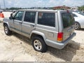 Photo 3 of 11 — 2000 Jeep Cherokee