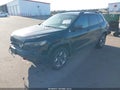 Photo 2 of 16 — 2019 Jeep Cherokee