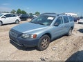Photo 2 of 12 — 2001 Volvo V70