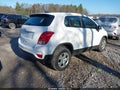 Photo 4 of 11 — 2017 Chevrolet Trax