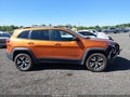 Photo 14 of 22 — 2015 Jeep Cherokee