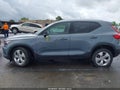 Photo 14 of 18 — 2021 Volvo XC40
