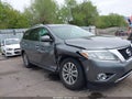 Photo 6 of 15 — 2015 Nissan Pathfinder
