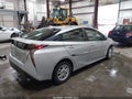 Photo 4 of 17 — 2016 Toyota Prius
