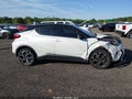 Photo 14 of 17 — 2019 Toyota C-HR