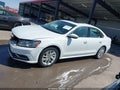 Photo 15 of 17 — 2018 Volkswagen Passat