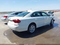 Photo 4 of 17 — 2018 Volkswagen Passat