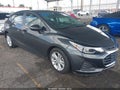 Photo 1 of 17 — 2019 Chevrolet Cruze