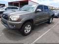 Photo 2 of 18 — 2015 Toyota Tacoma