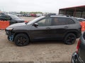 Photo 15 of 19 — 2016 Jeep Cherokee