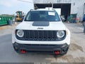Photo 12 of 16 — 2018 Jeep Renegade