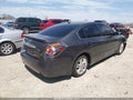 Photo 4 of 18 — 2010 Nissan Altima