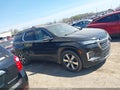 Photo 13 of 16 — 2023 Chevrolet Traverse