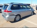 Photo 4 of 17 — 2011 Toyota Sienna
