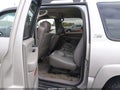 Photo 8 of 19 — 2004 Chevrolet Suburban 1500