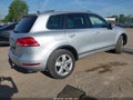 Photo 4 of 17 — 2012 Volkswagen Touareg