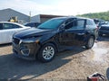 Photo 2 of 17 — 2018 Kia Sorento
