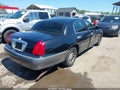 2000 Lincoln Town Car — photo 4 of 16 | VIN 1LNHM82W1YY769106