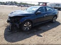Photo 2 of 16 — 2022 Nissan Altima