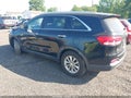Photo 3 of 16 — 2017 Kia Sorento
