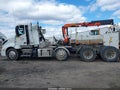 Photo 14 of 16 — 2019 Volvo VNL