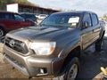 Photo 2 of 17 — 2015 Toyota Tacoma