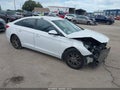 Photo 1 of 17 — 2015 Hyundai Sonata