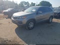 Photo 2 of 16 — 2012 Kia Sorento