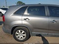 Photo 6 of 16 — 2012 Kia Sorento