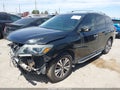 Photo 2 of 16 — 2017 Nissan Pathfinder