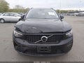 Photo 6 of 18 — 2024 Volvo XC40