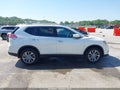 Photo 13 of 18 — 2015 Nissan Rogue