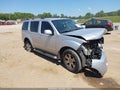 2011 Nissan Pathfinder — photo 1 of 10 | VIN 5N1AR1NB0BC618345
