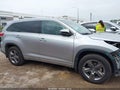 Photo 13 of 17 — 2019 Toyota Highlander
