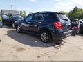 Photo 3 of 16 — 2017 Chevrolet Equinox