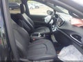 Photo 5 of 16 — 2026 Chrysler Pacifica