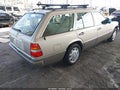 Photo 4 of 16 — 1995 Mercedes-Benz E-Class
