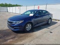 Photo 2 of 16 — 2018 Kia Optima