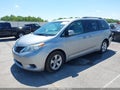 Photo 2 of 17 — 2014 Toyota Sienna