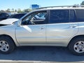 Photo 15 of 17 — 2004 Toyota Highlander