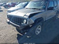 Photo 6 of 10 — 2000 Jeep Cherokee